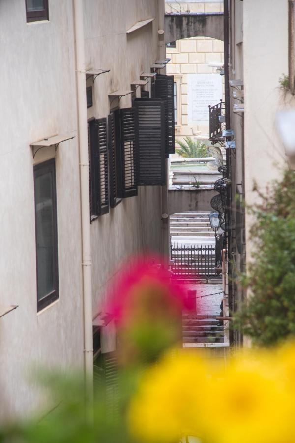 Casa Annuccia Ai Quattro Canti Di Citta Палермо Екстериор снимка